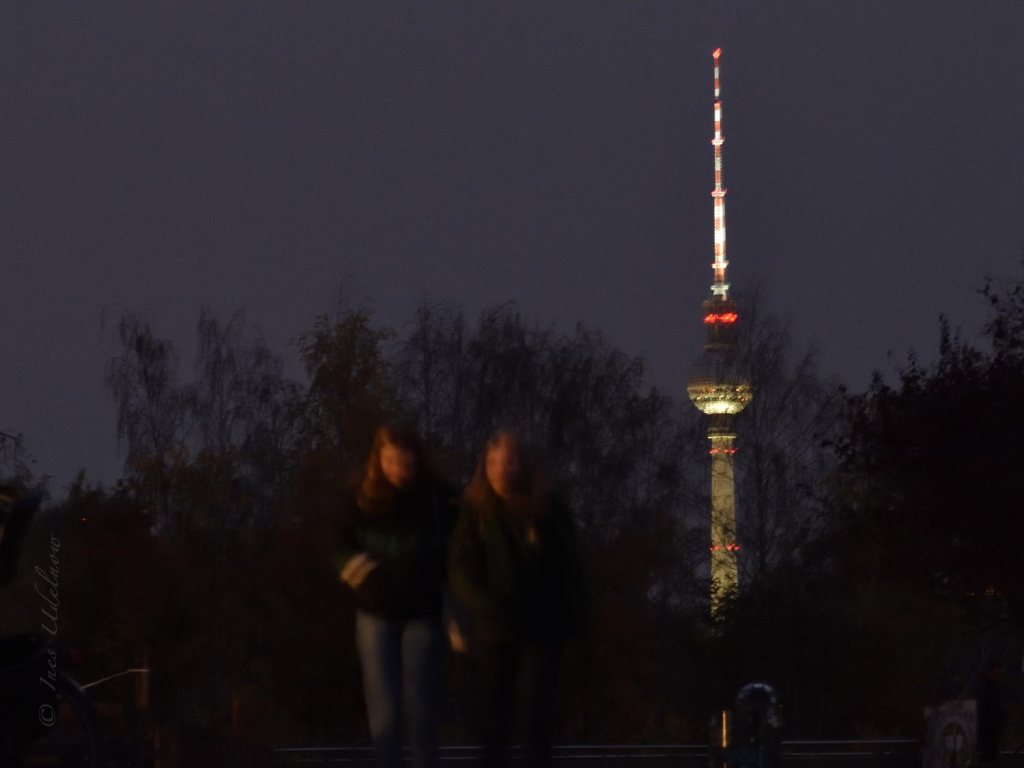 Menschen in der Großen Stadt&nbsp;(2)