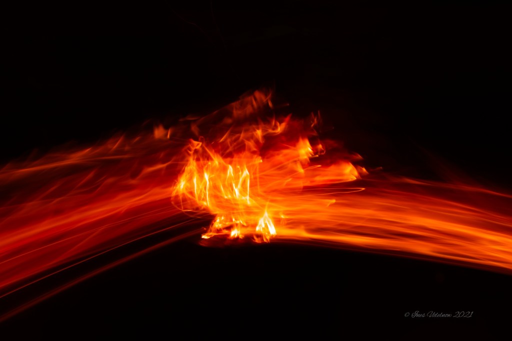 Mit dem Feuer tanzen (4).&nbsp;Handreichung